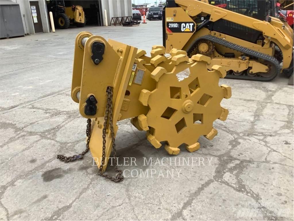 CAT 36 COMPACTOR WHEEL Будтехніка - Інші