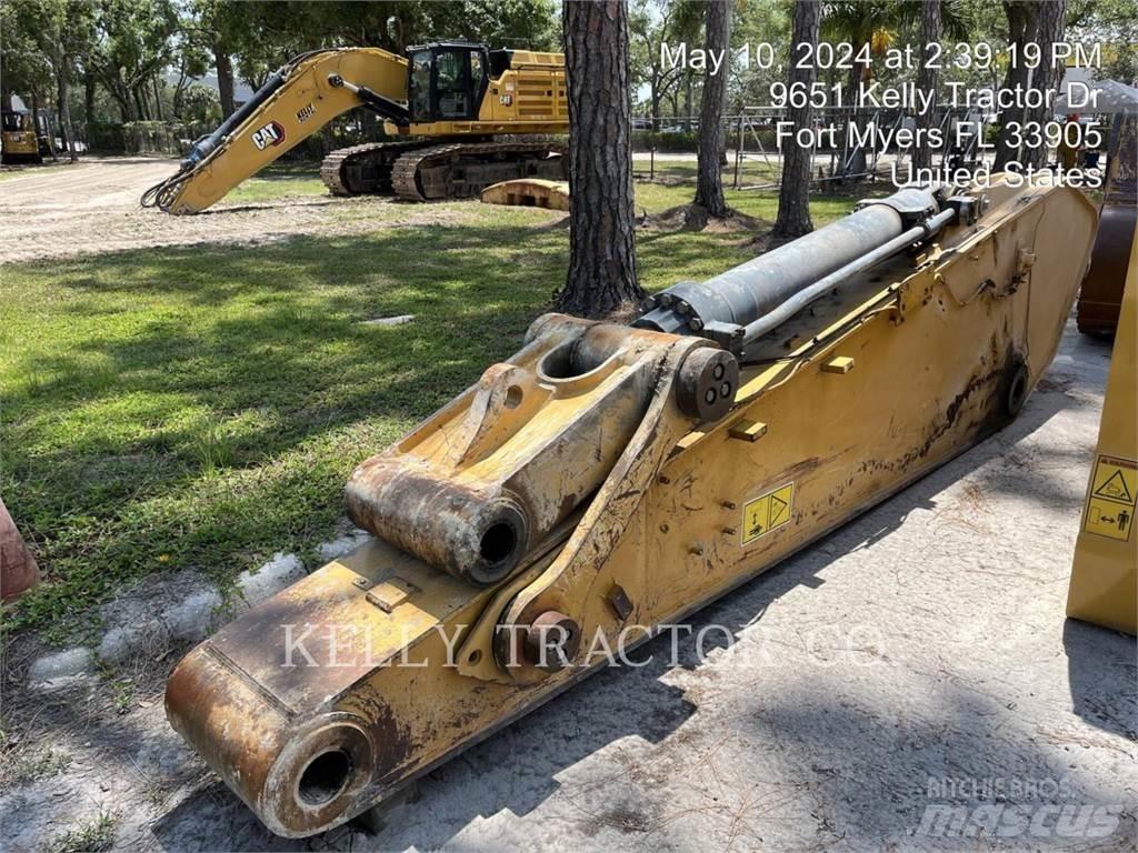 CAT 374 Гусеничні екскаватори