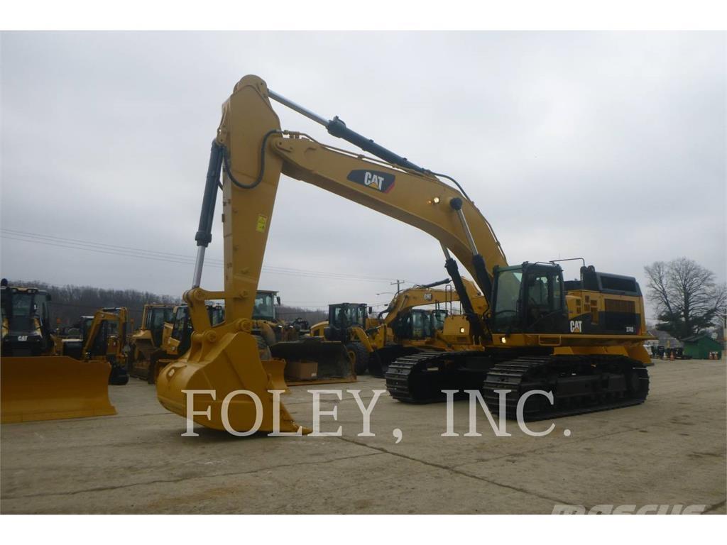 CAT 374DL Гусеничні екскаватори