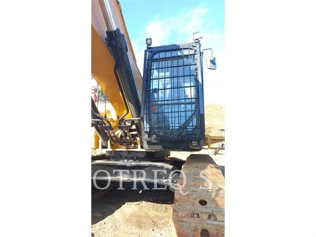 CAT 374FL Гусеничні екскаватори