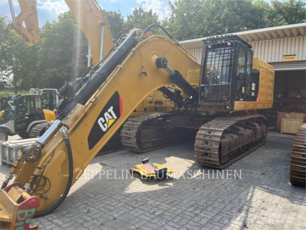 CAT 374FL Гусеничні екскаватори