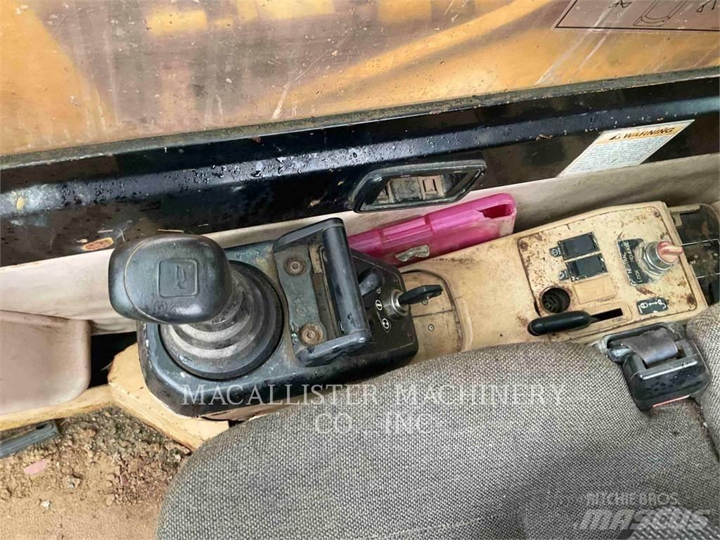 CAT 375L Гусеничні екскаватори