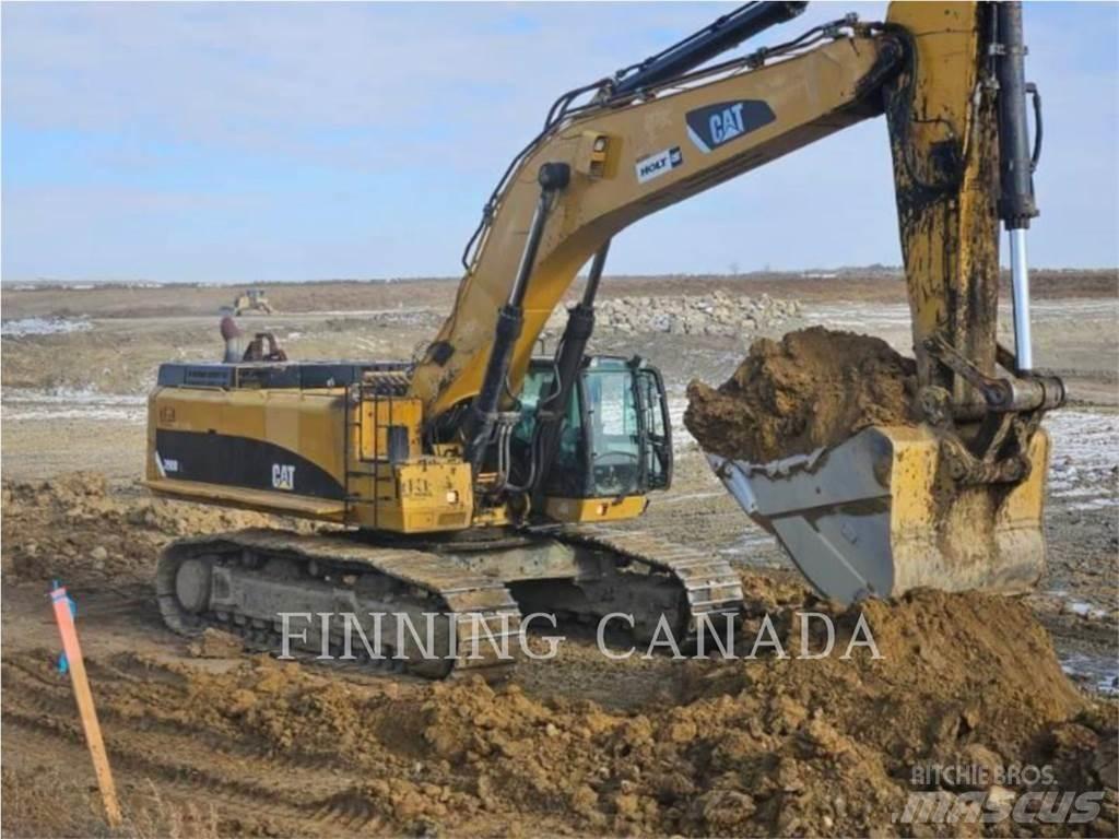 CAT 390D Гусеничні екскаватори