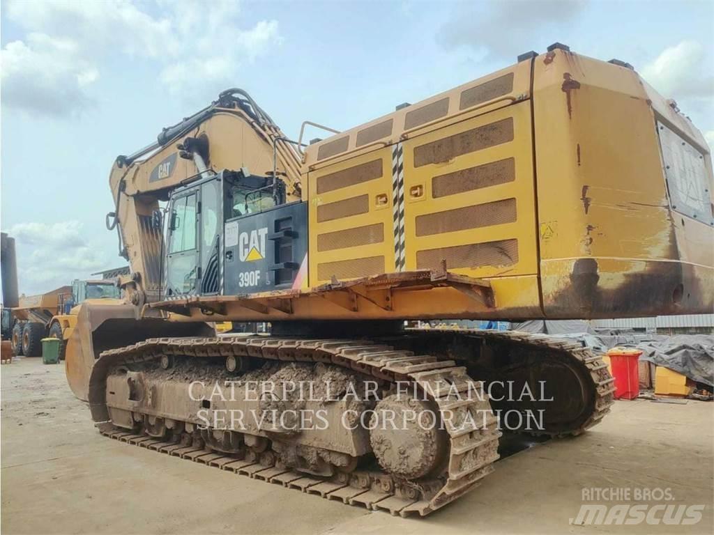 CAT 390F Гусеничні екскаватори