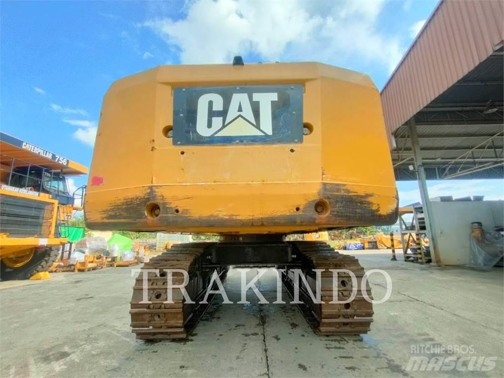 CAT 390FL Гусеничні екскаватори
