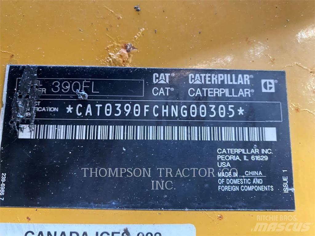 CAT 390FL Гусеничні екскаватори
