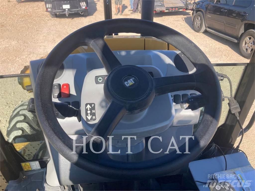 CAT 415-07 Екскаватори-навантажувачі