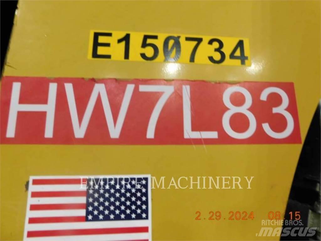 CAT 415F2 4EOP Екскаватори-навантажувачі