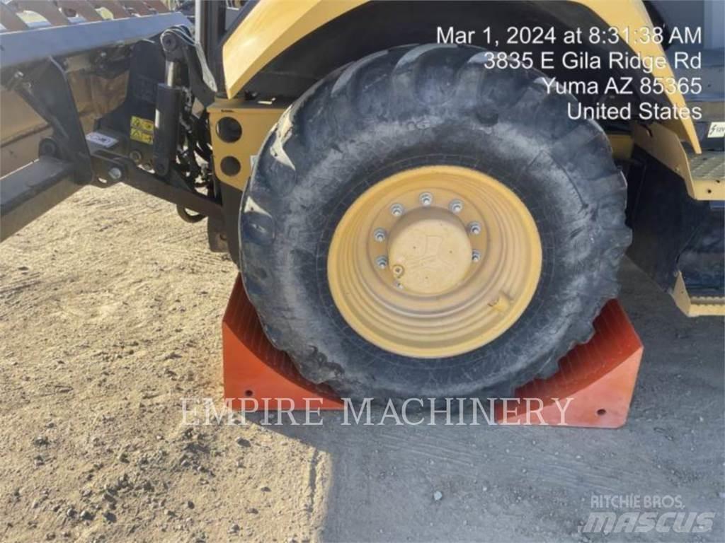 CAT 415F2 IL Фронтальні навантажувачі