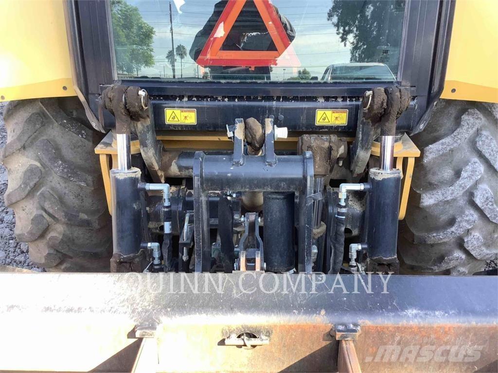 CAT 415IL Екскаватори-навантажувачі