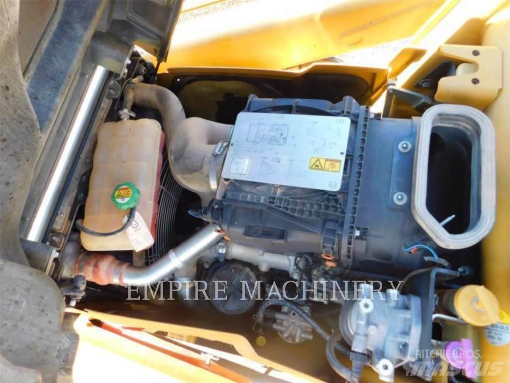 CAT 416F2 4EOP Екскаватори-навантажувачі