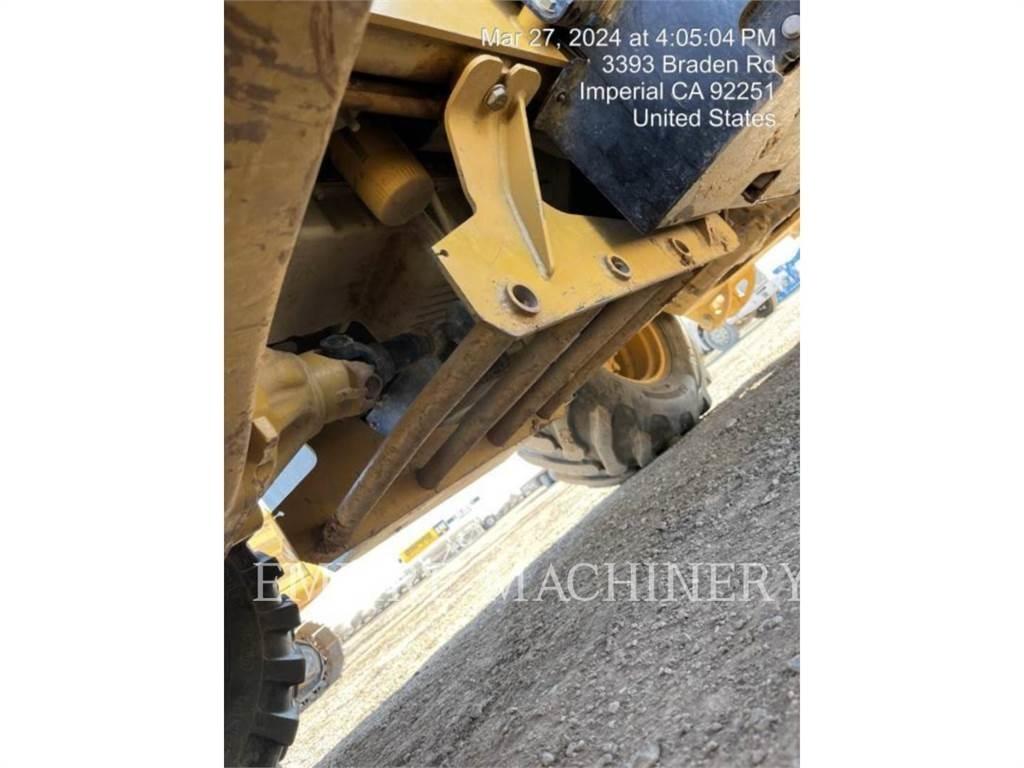 CAT 416F2 4EOP Екскаватори-навантажувачі