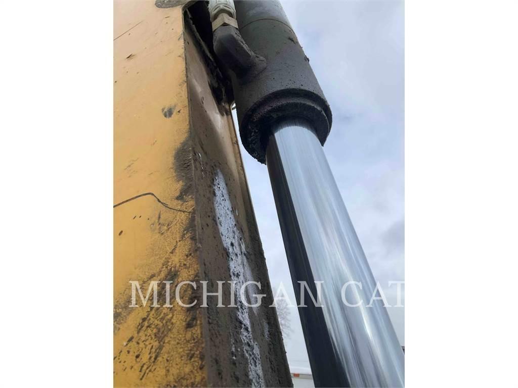CAT 416F2 Q Екскаватори-навантажувачі