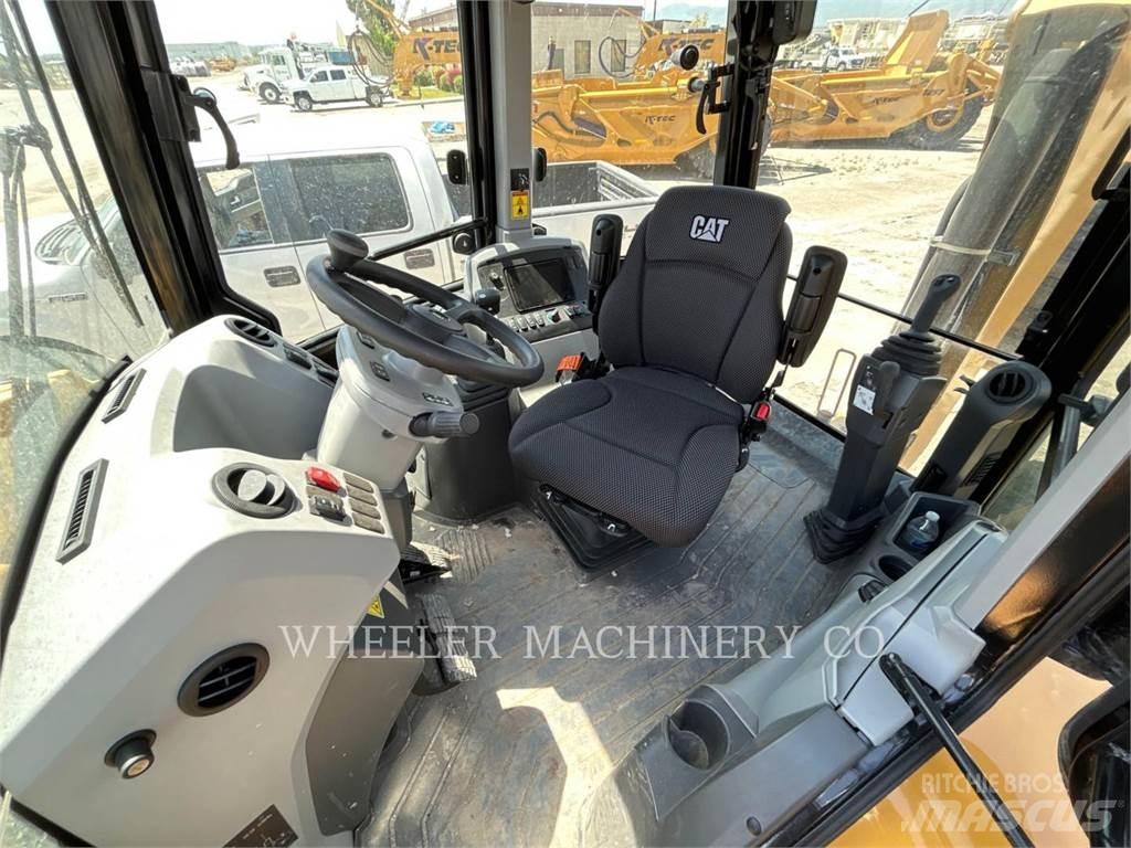 CAT 420 Екскаватори-навантажувачі