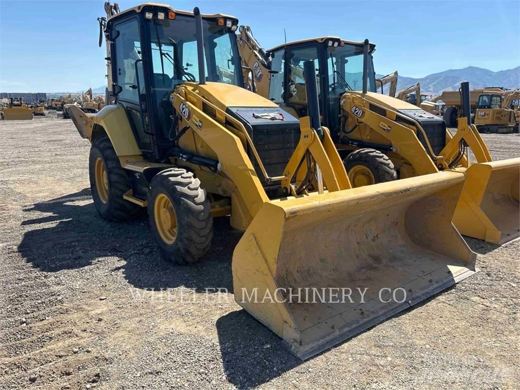 CAT 420 Екскаватори-навантажувачі