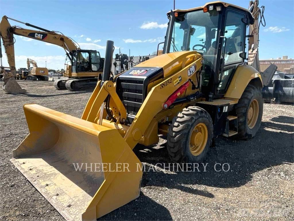 CAT 420 Екскаватори-навантажувачі