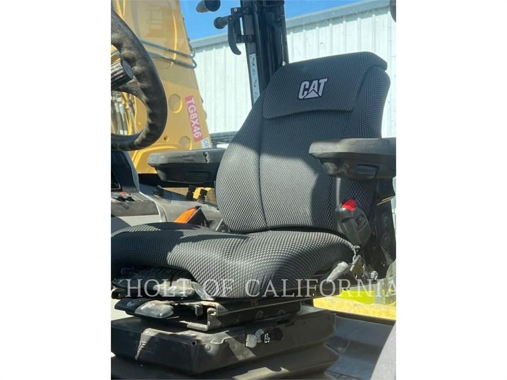 CAT 420 Екскаватори-навантажувачі
