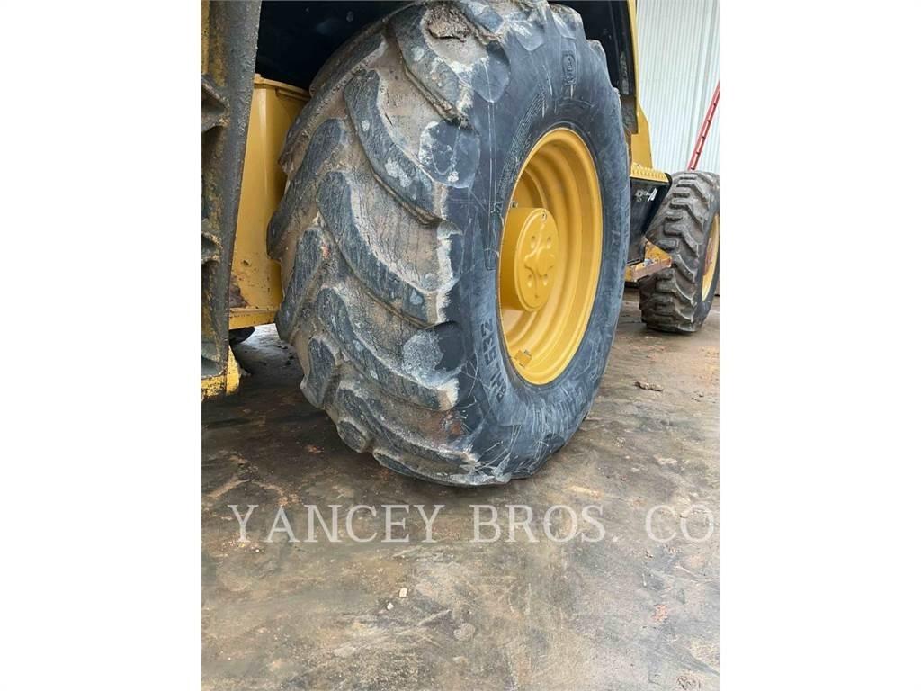 CAT 420 Екскаватори-навантажувачі