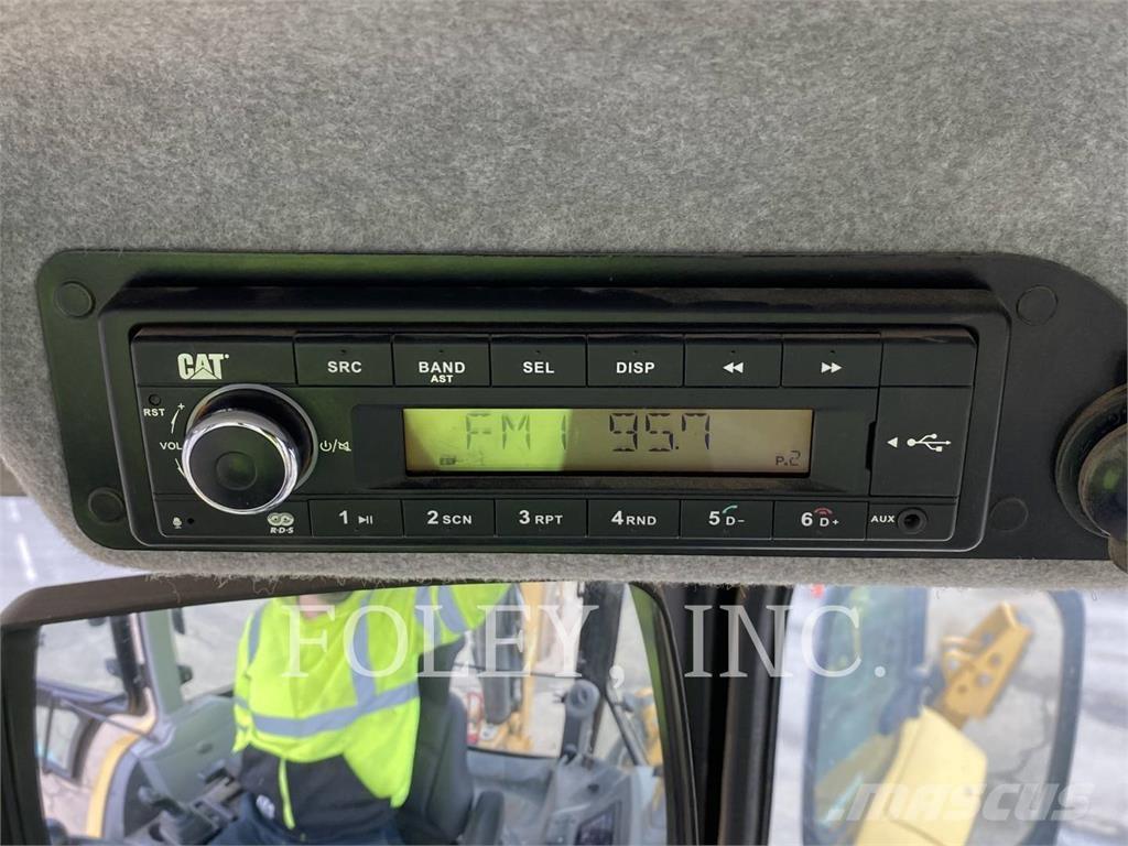 CAT 420-07XE Екскаватори-навантажувачі