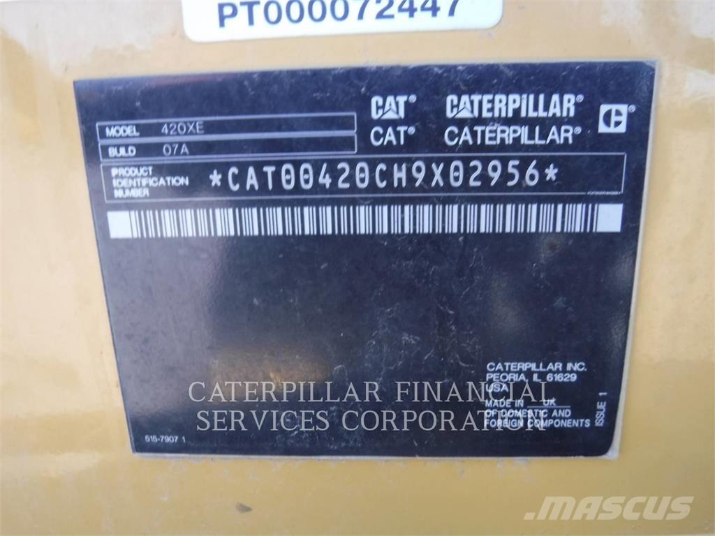 CAT 420-07XE Екскаватори-навантажувачі
