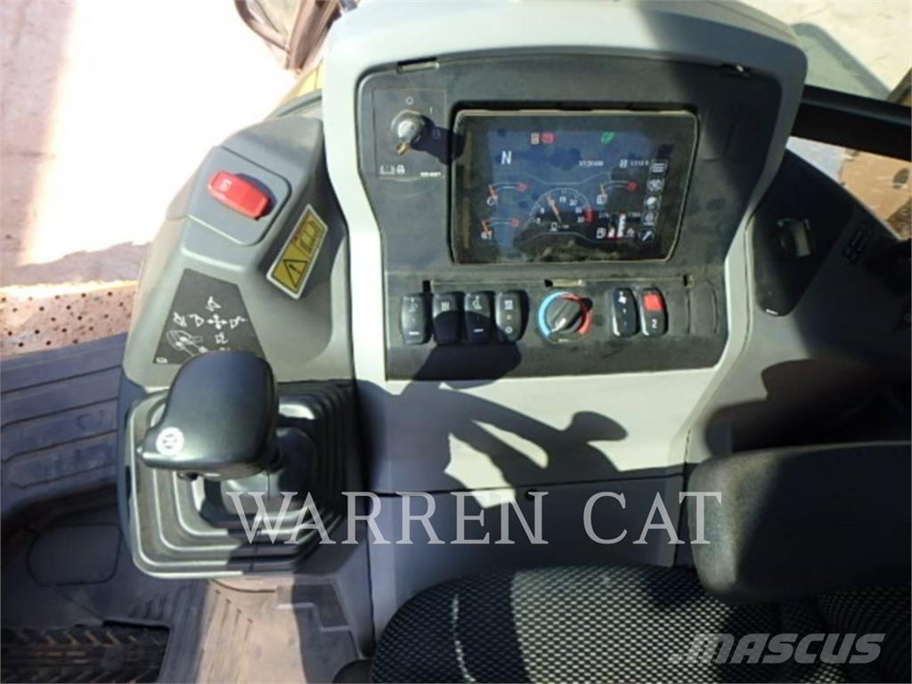 CAT 420 AE4 Екскаватори-навантажувачі