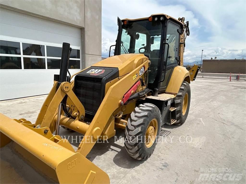 CAT 420 CF Екскаватори-навантажувачі