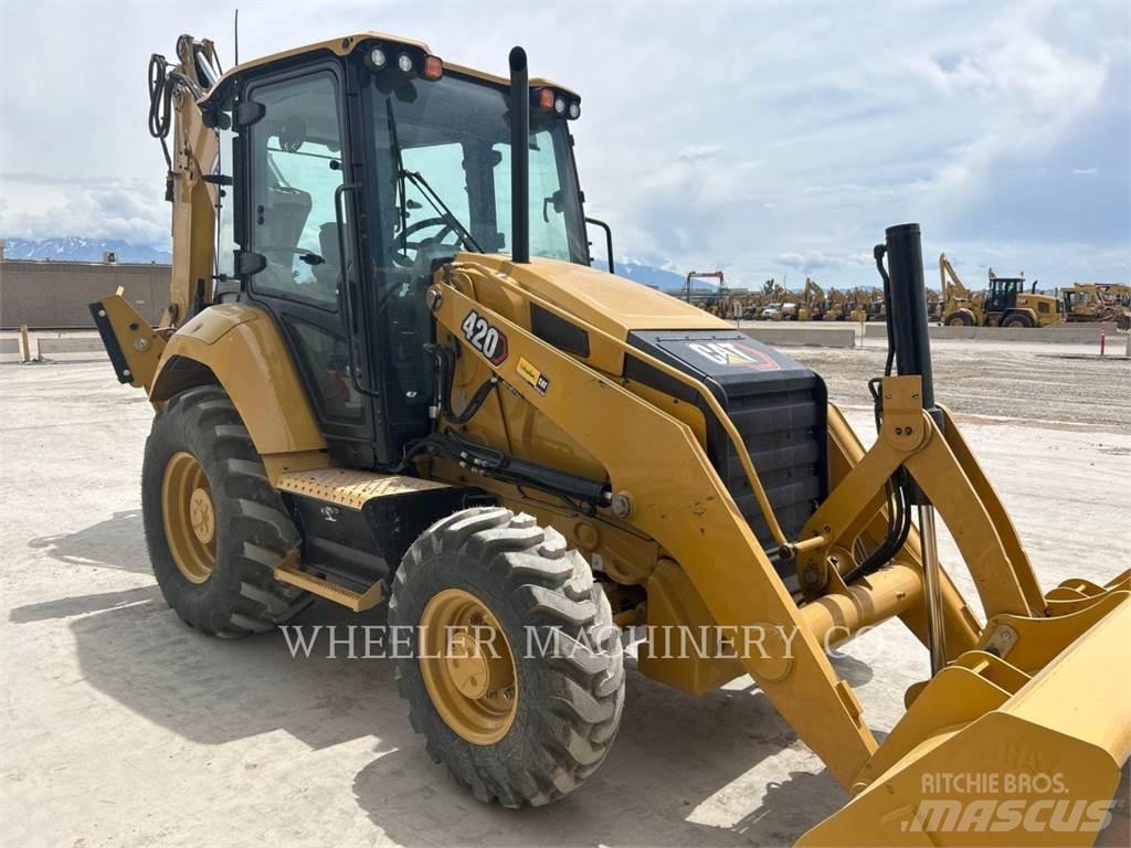 CAT 420 CF Екскаватори-навантажувачі