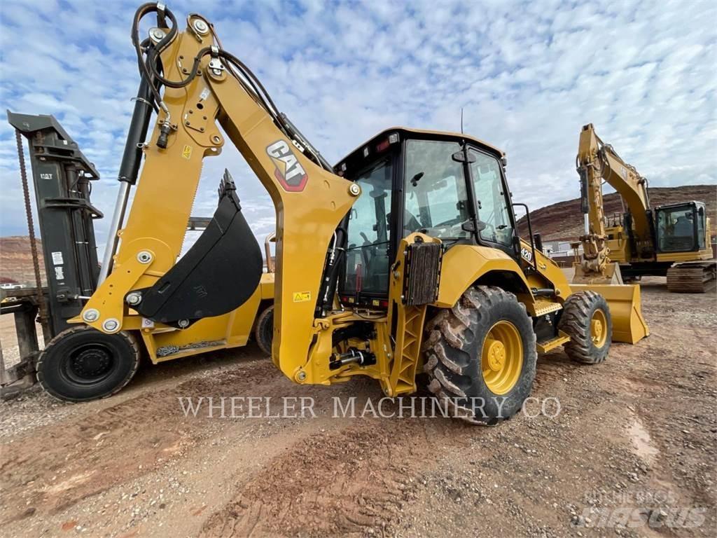 CAT 420 CF Екскаватори-навантажувачі