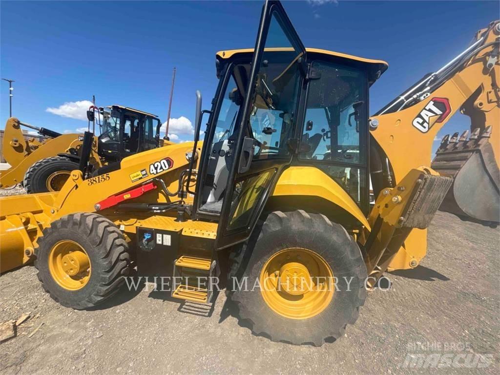 CAT 420 CF Екскаватори-навантажувачі