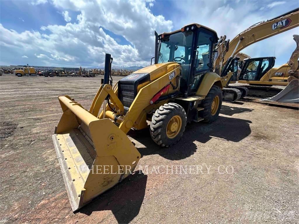 CAT 420 CF Екскаватори-навантажувачі