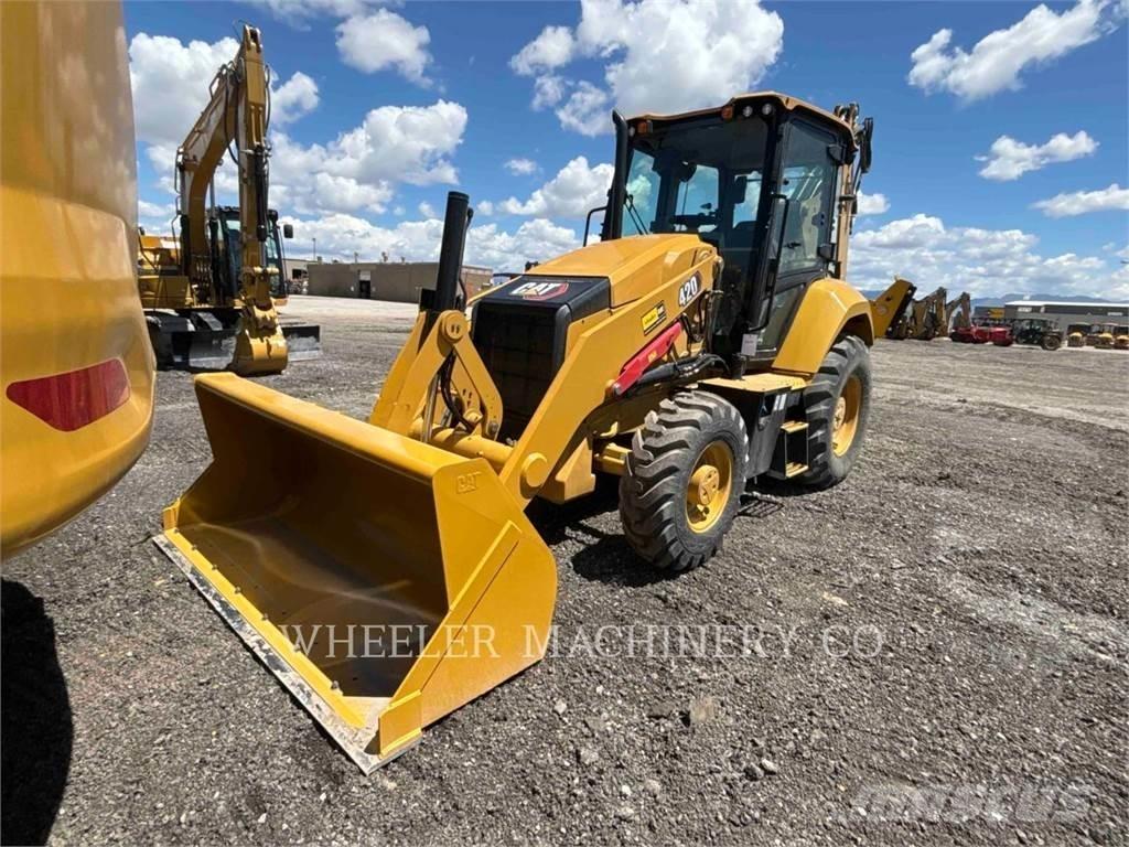 CAT 420 CF Екскаватори-навантажувачі