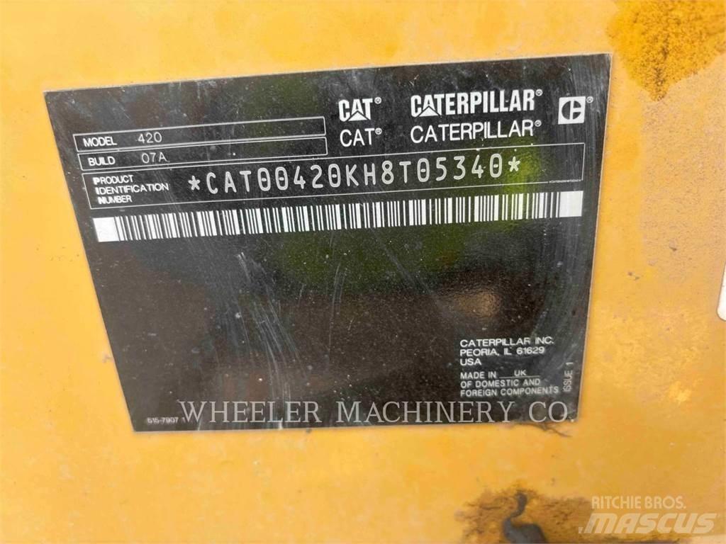 CAT 420 IT CF Екскаватори-навантажувачі