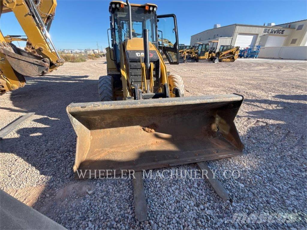 CAT 420 IT CF Екскаватори-навантажувачі