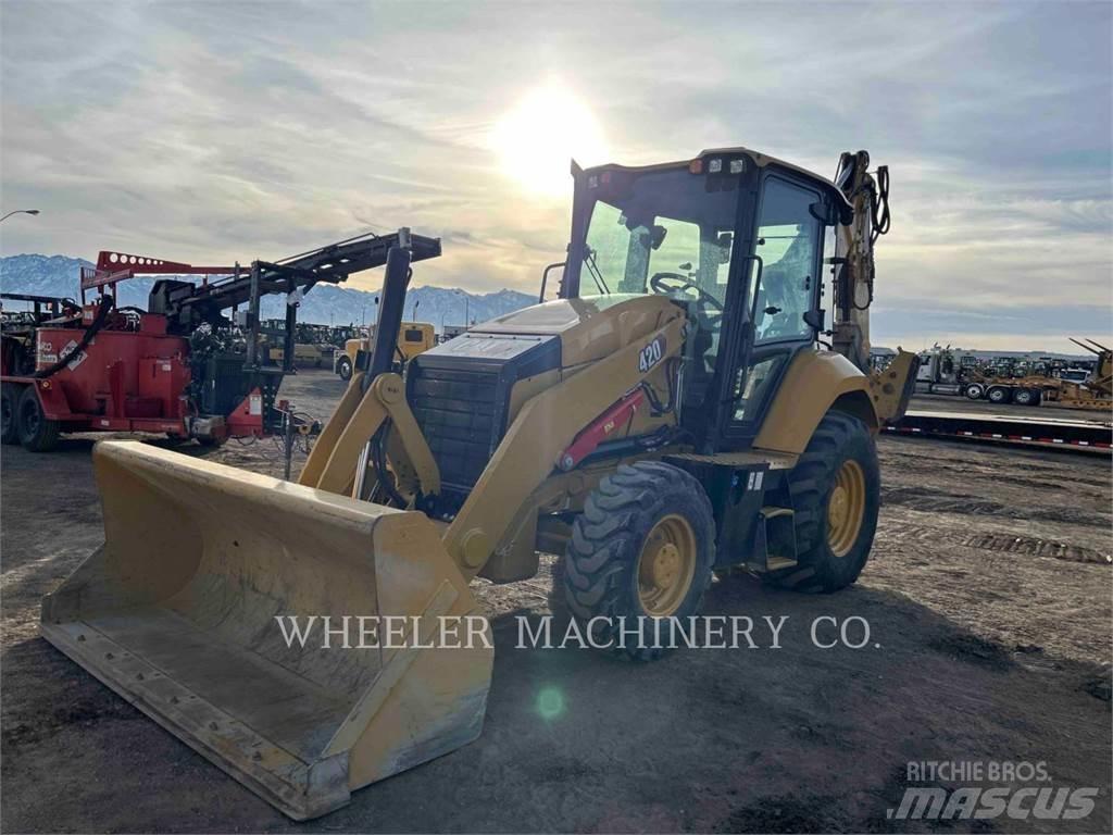 CAT 420 TH Екскаватори-навантажувачі