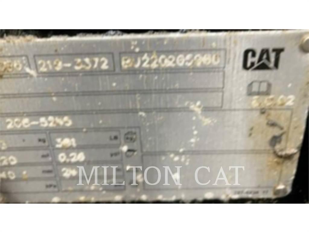 CAT 420BACKHOEBUCKET24 Ковші