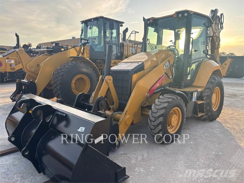 CAT 420CABHYTH Екскаватори-навантажувачі