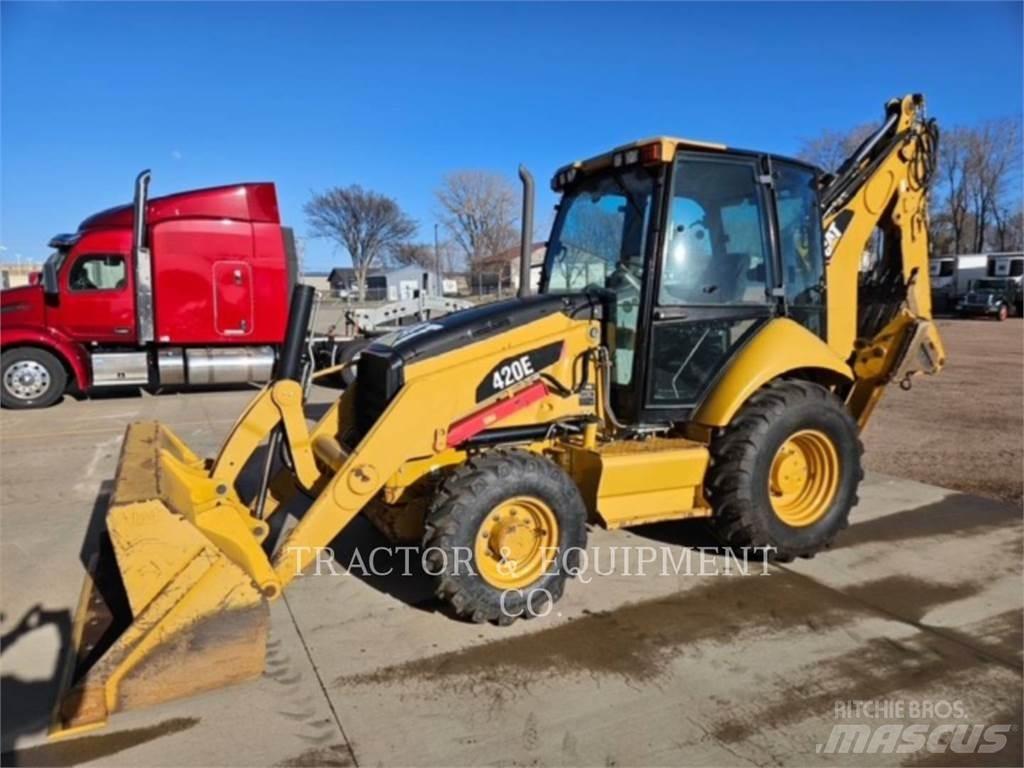 CAT 420E Екскаватори-навантажувачі