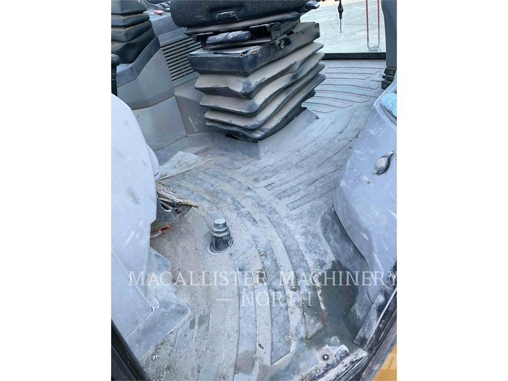 CAT 420E APR Екскаватори-навантажувачі