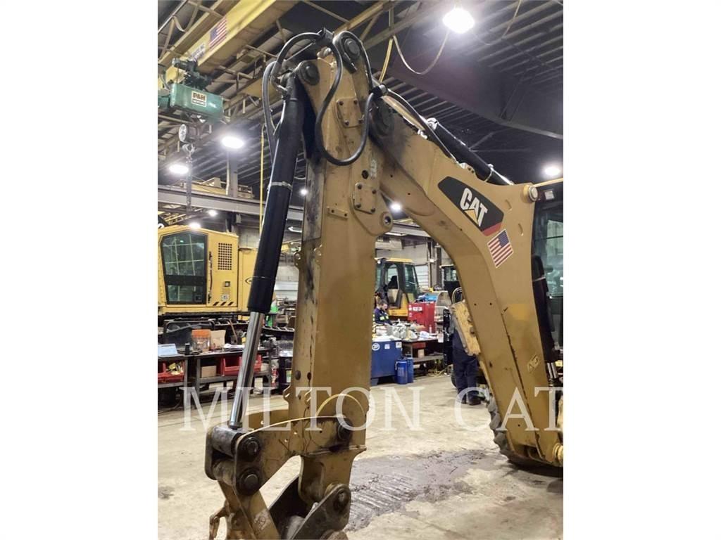 CAT 420F 2 IT Екскаватори-навантажувачі