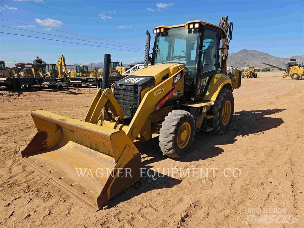 CAT 420F2 Екскаватори-навантажувачі