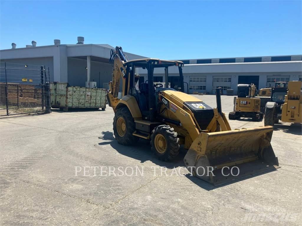 CAT 420F2 Екскаватори-навантажувачі