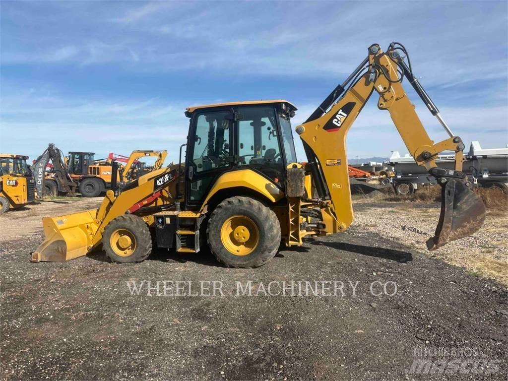 CAT 420F2 Екскаватори-навантажувачі