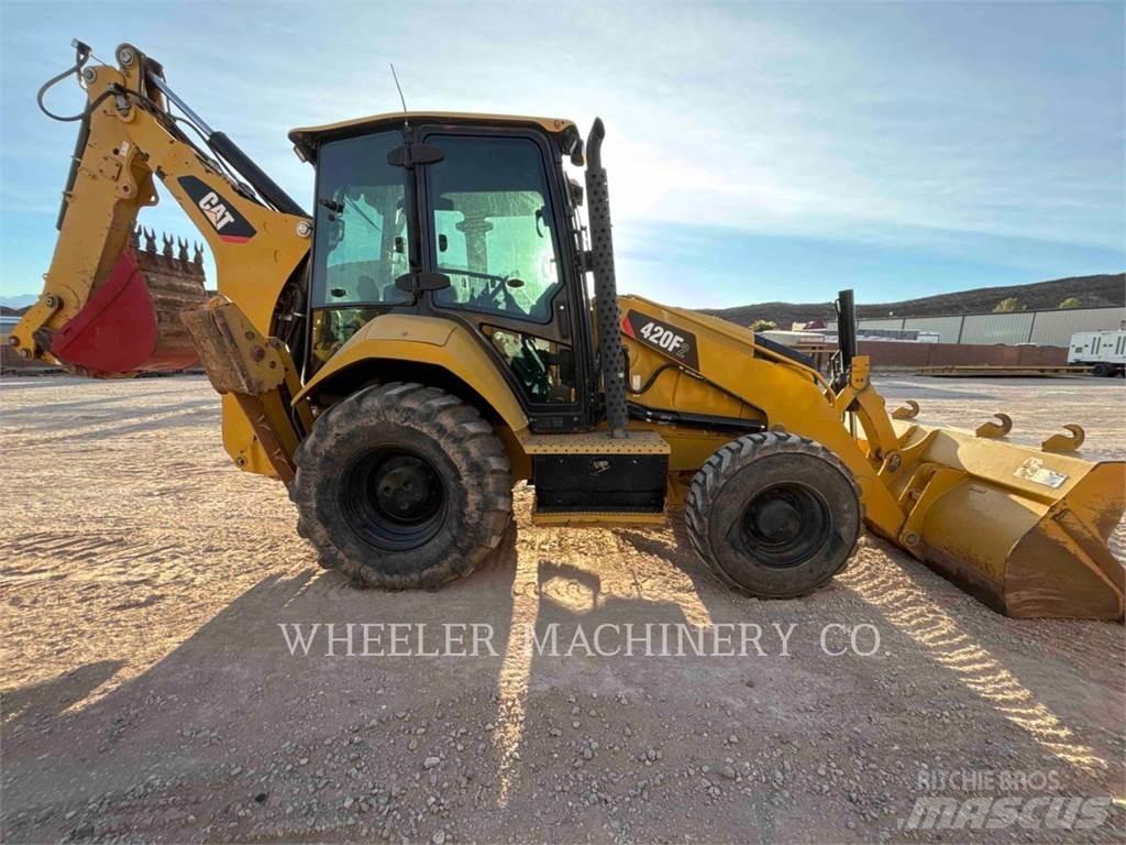 CAT 420F2 Екскаватори-навантажувачі