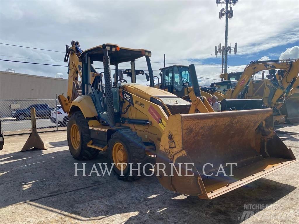 CAT 420F2 Екскаватори-навантажувачі