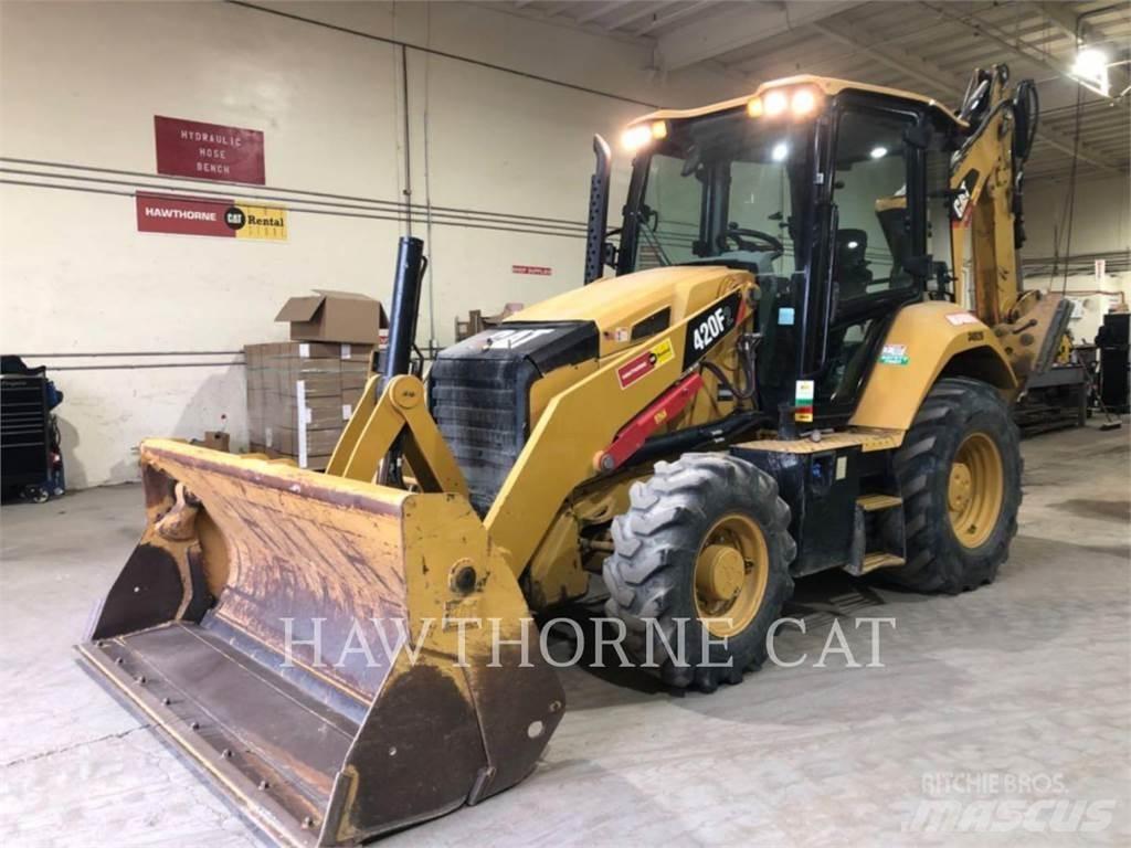 CAT 420F2 Екскаватори-навантажувачі