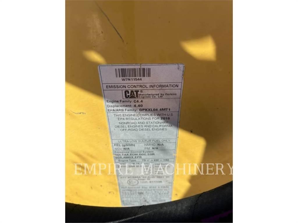 CAT 420F2 4EO Екскаватори-навантажувачі
