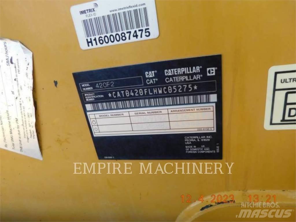 CAT 420F2 4EO Екскаватори-навантажувачі