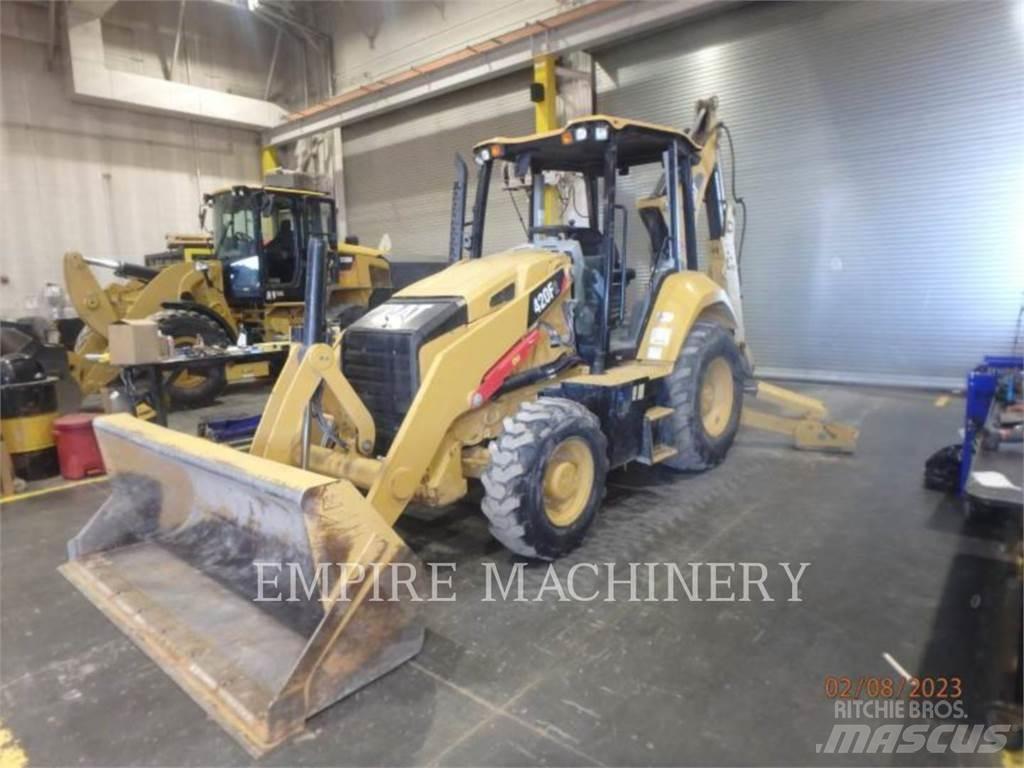 CAT 420F2 4EO Екскаватори-навантажувачі