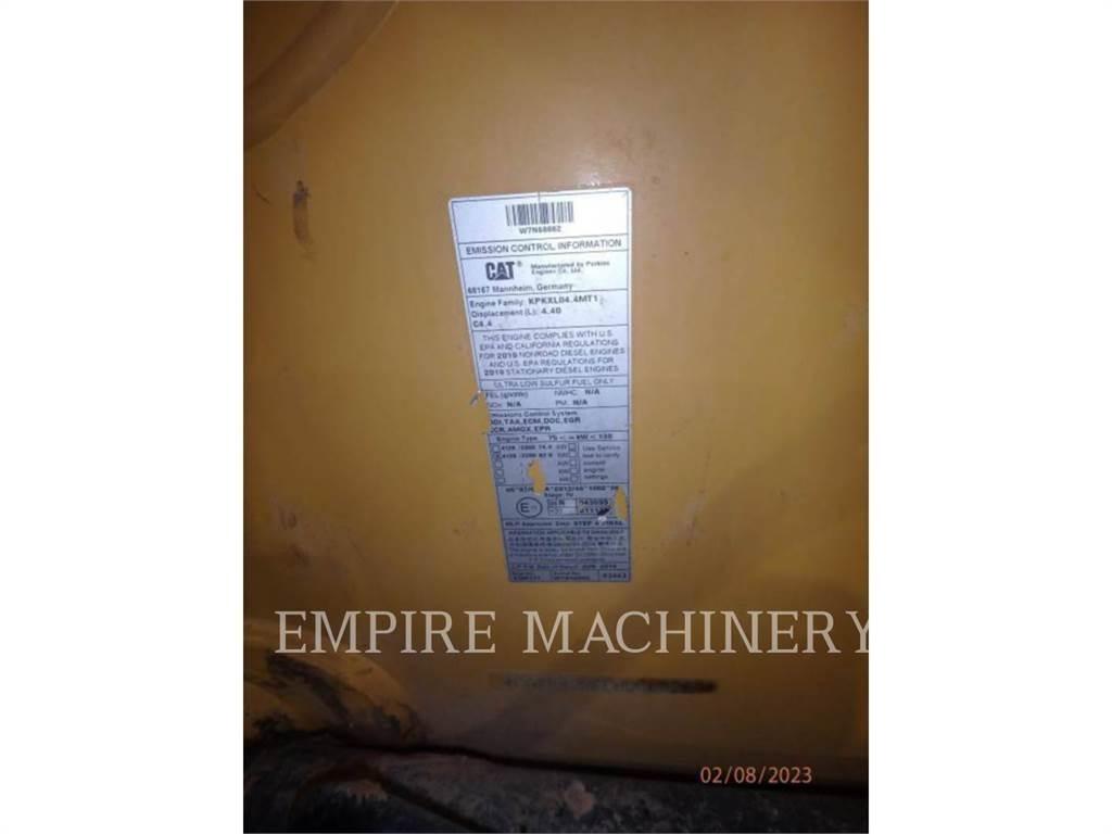 CAT 420F2 4EO Екскаватори-навантажувачі