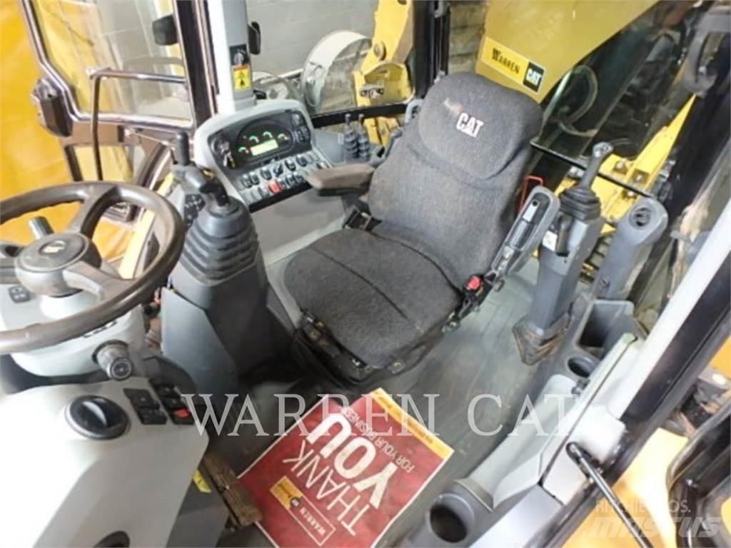 CAT 420F2 AE4T Екскаватори-навантажувачі